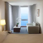 Everest Rio Hotel